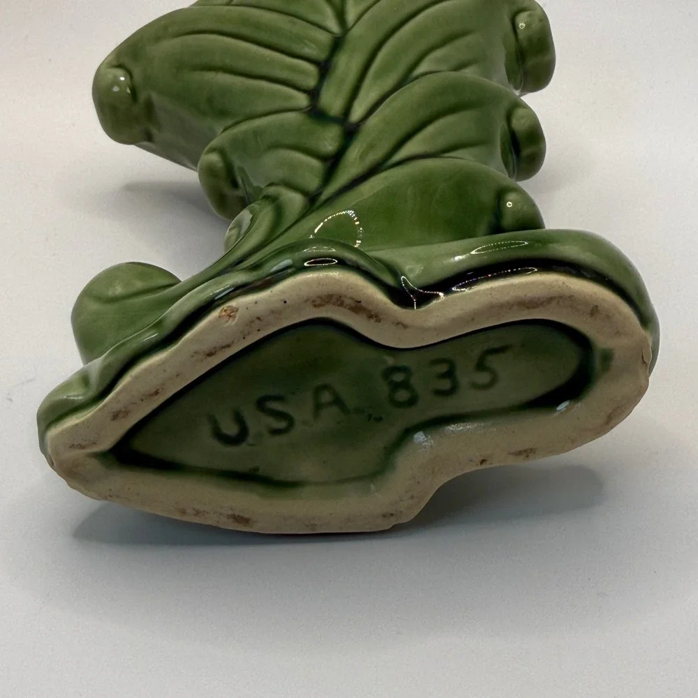 Vintage Green Glazed Ceramic Cornucopia Vase Art Deco USA 835 Mid Century 5in